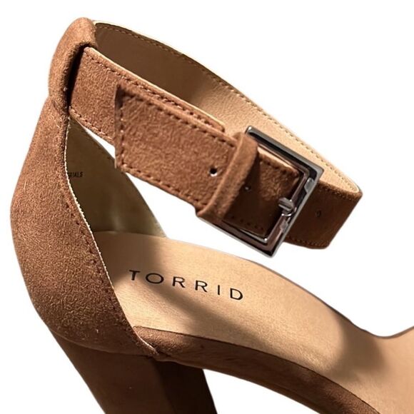 Torrid Tapered Wide-Width Heel Sandals - Picture 3 of 8